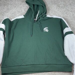 Michigan‎ Spartan Green and White Womens XXL 2XL cropped Hoodie